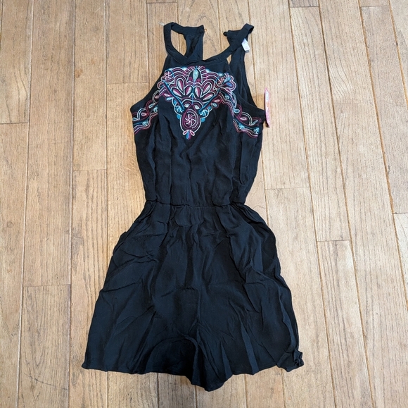 Xhilaration Pants - NWT Xhilaration Black Sleeveless Embroidered Women's Romper Size Extra Small